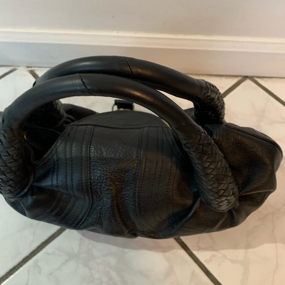 Black handbag - Picture 3 of 5